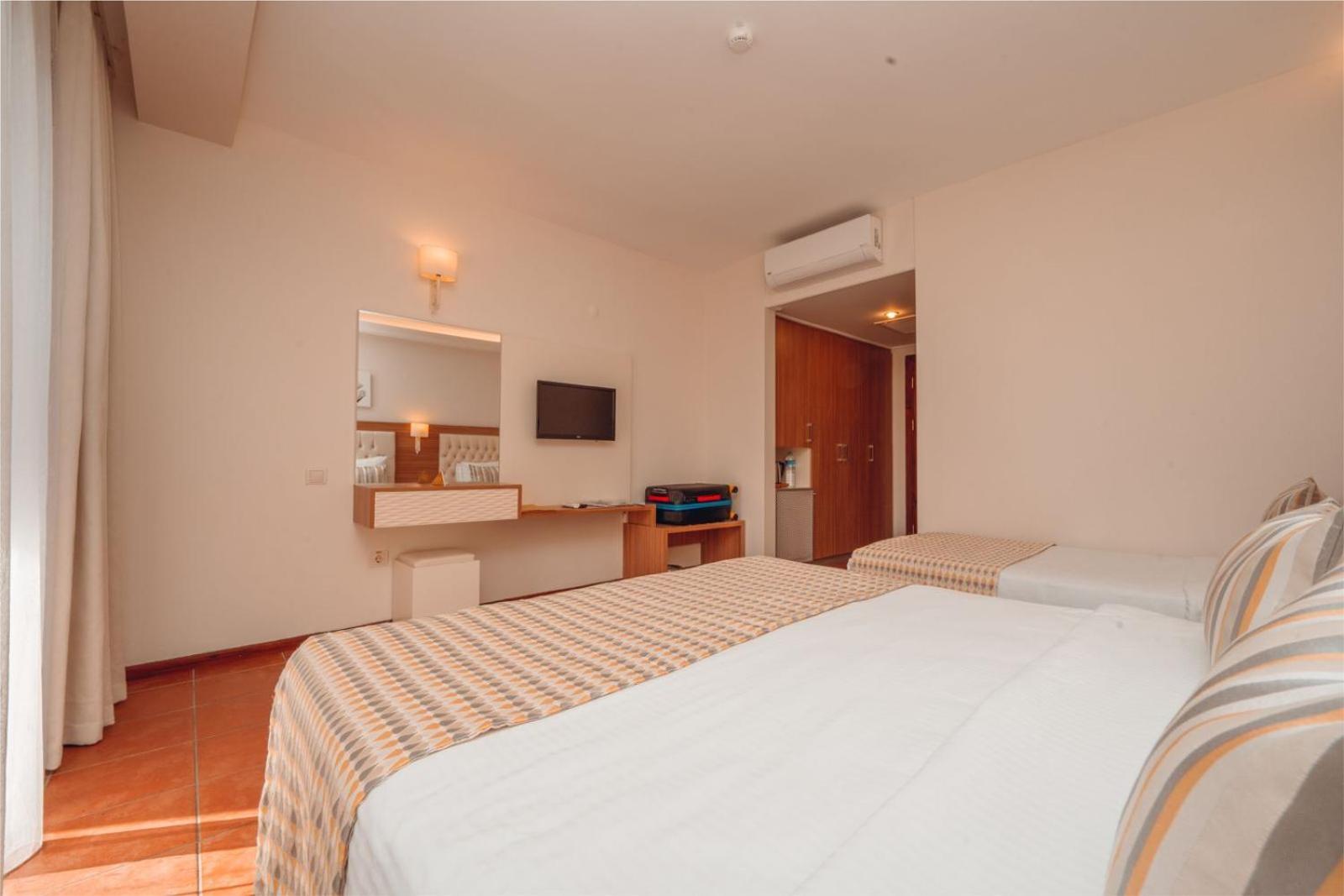 Sundia By Liberty Suncity Oludeniz Exterior foto