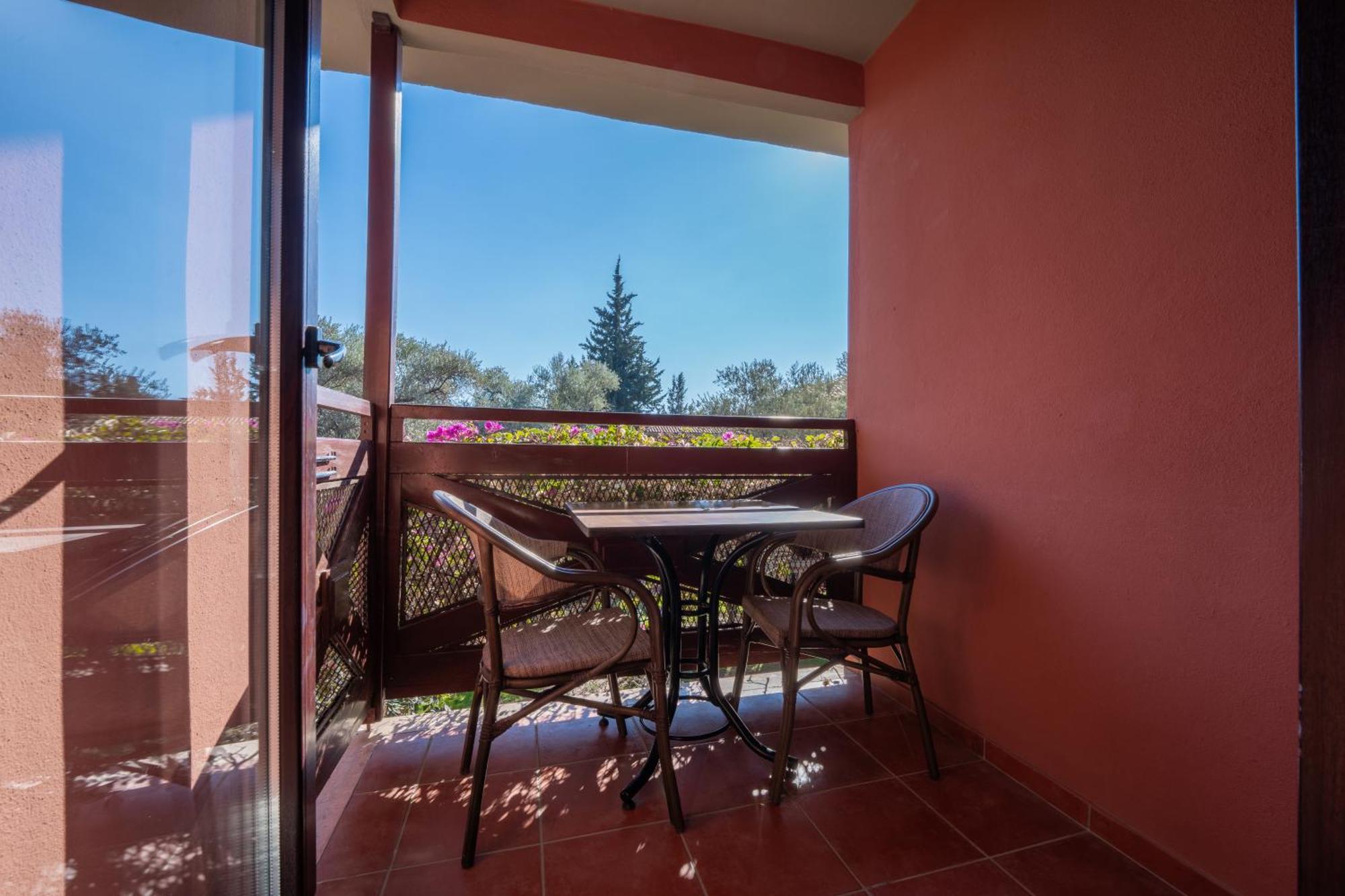 Sundia By Liberty Suncity Oludeniz Exterior foto