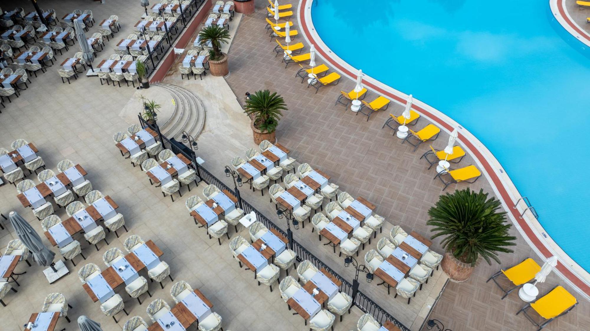 Sundia By Liberty Suncity Oludeniz Exterior foto
