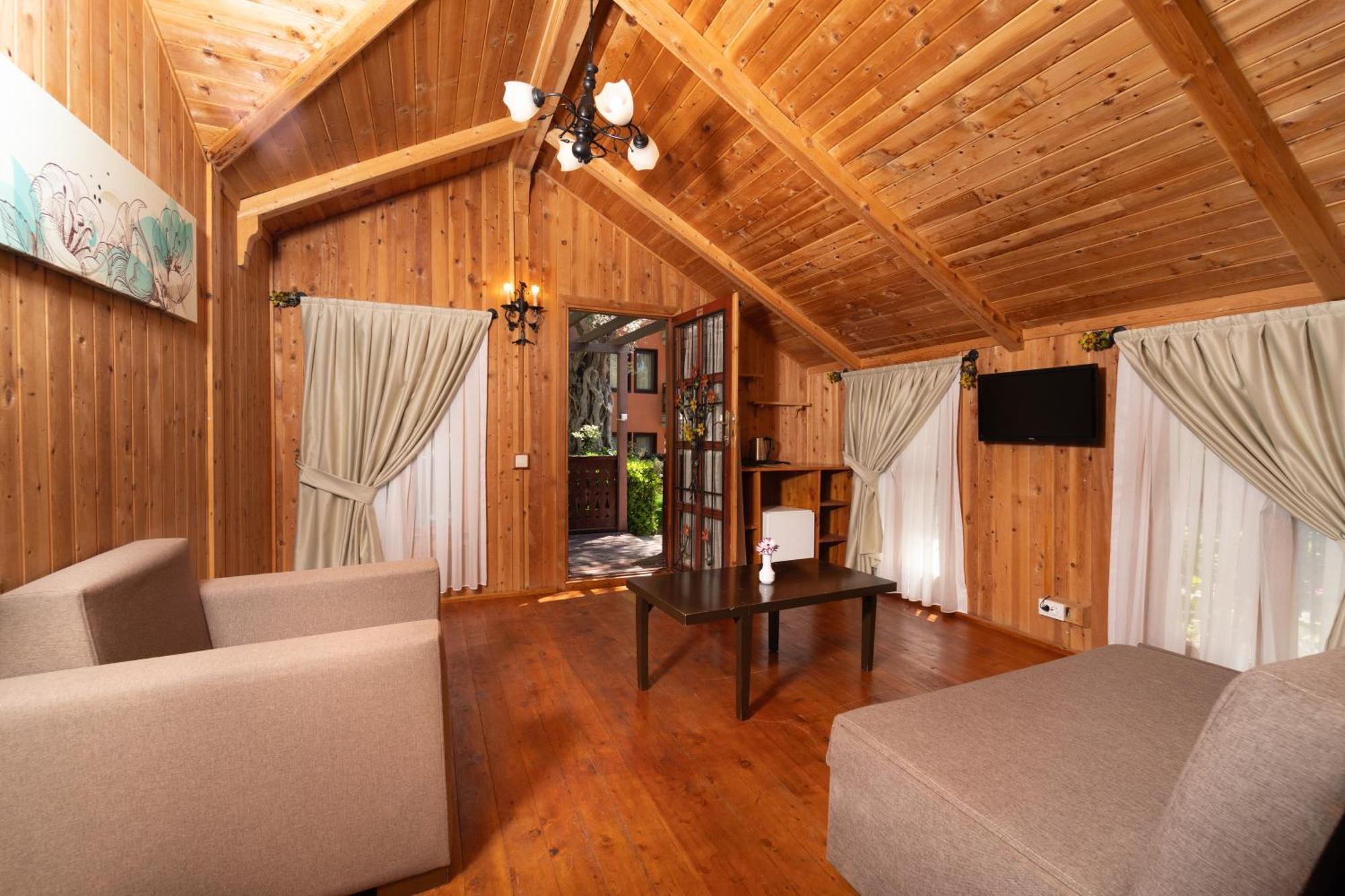 Sundia By Liberty Suncity Oludeniz Exterior foto
