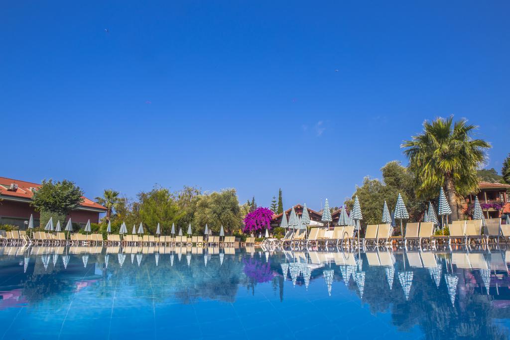 Sundia By Liberty Suncity Oludeniz Exterior foto